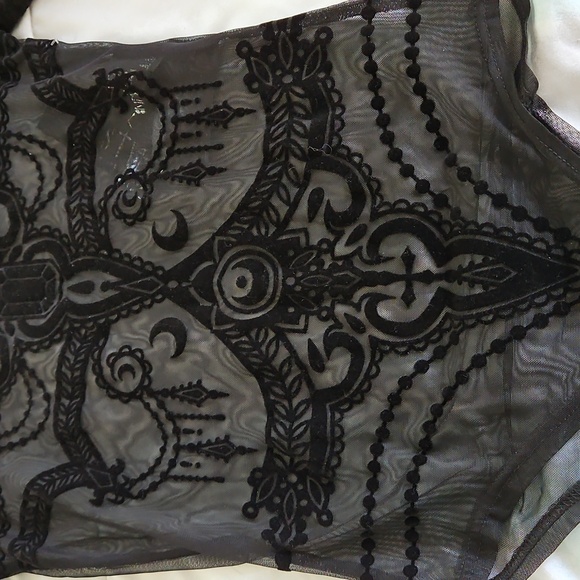 NWT Restyle Jewel Bat Mesh Bodysuit Size XS - Picture 8 of 11